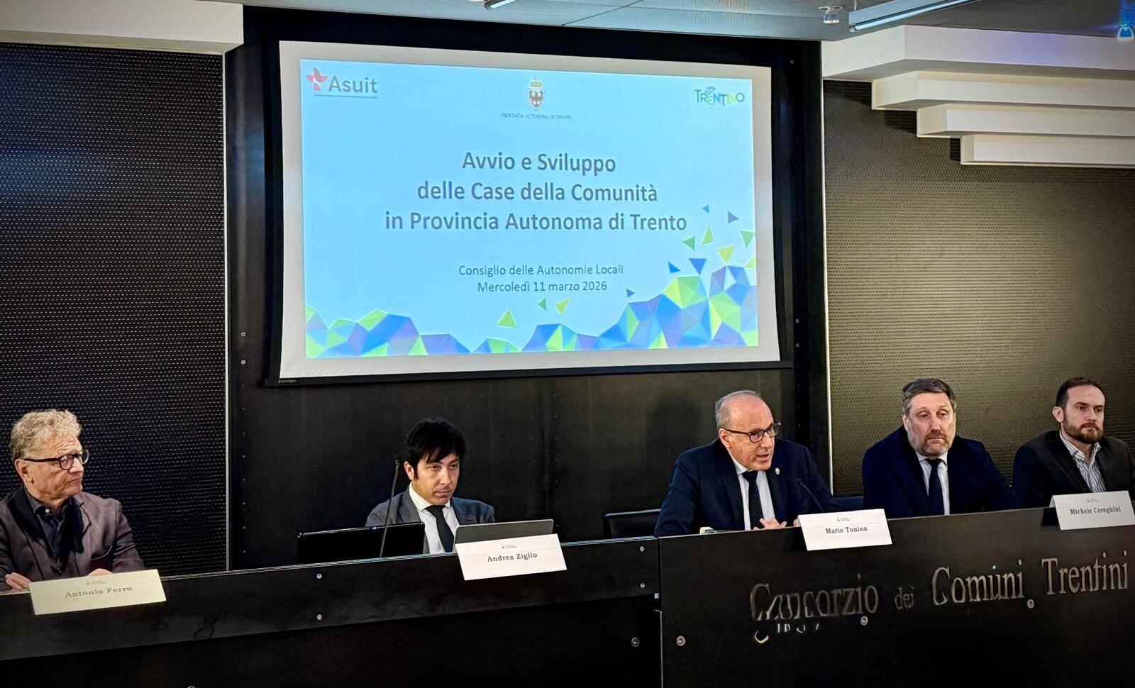 Immagine: Incontro presentazione Case della Comunità agli amministratori Pa (foto BASSO) 1