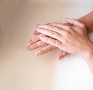 Giornata per la salute della mano, le iniziative di Apss 