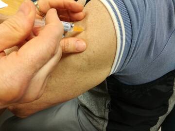Vaccinazioni contro l’encefalite da zecca, sabato 18 maggio l’open day