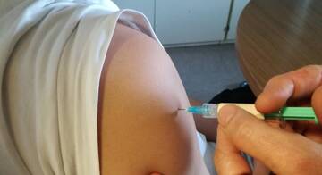 I vaccini anti-meningococco B e ACWY gratuiti fino ai 25 anni